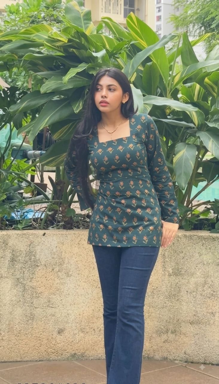 Short Kurti